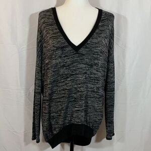 Wilfred Free Heather Grey & Black Long Sleeve Top